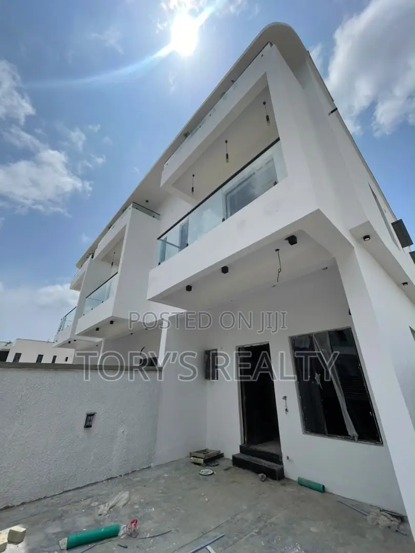3bdrm Duplex in Ado / Ajah for sale in Ado / Ajah