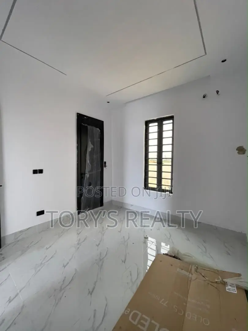 3bdrm Duplex in Ado / Ajah for sale in Ado / Ajah