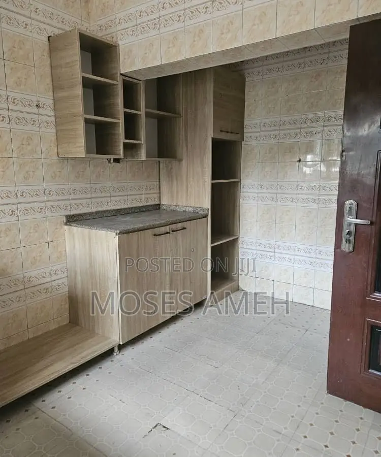 4bdrm Duplex in Kado for rent in Kado