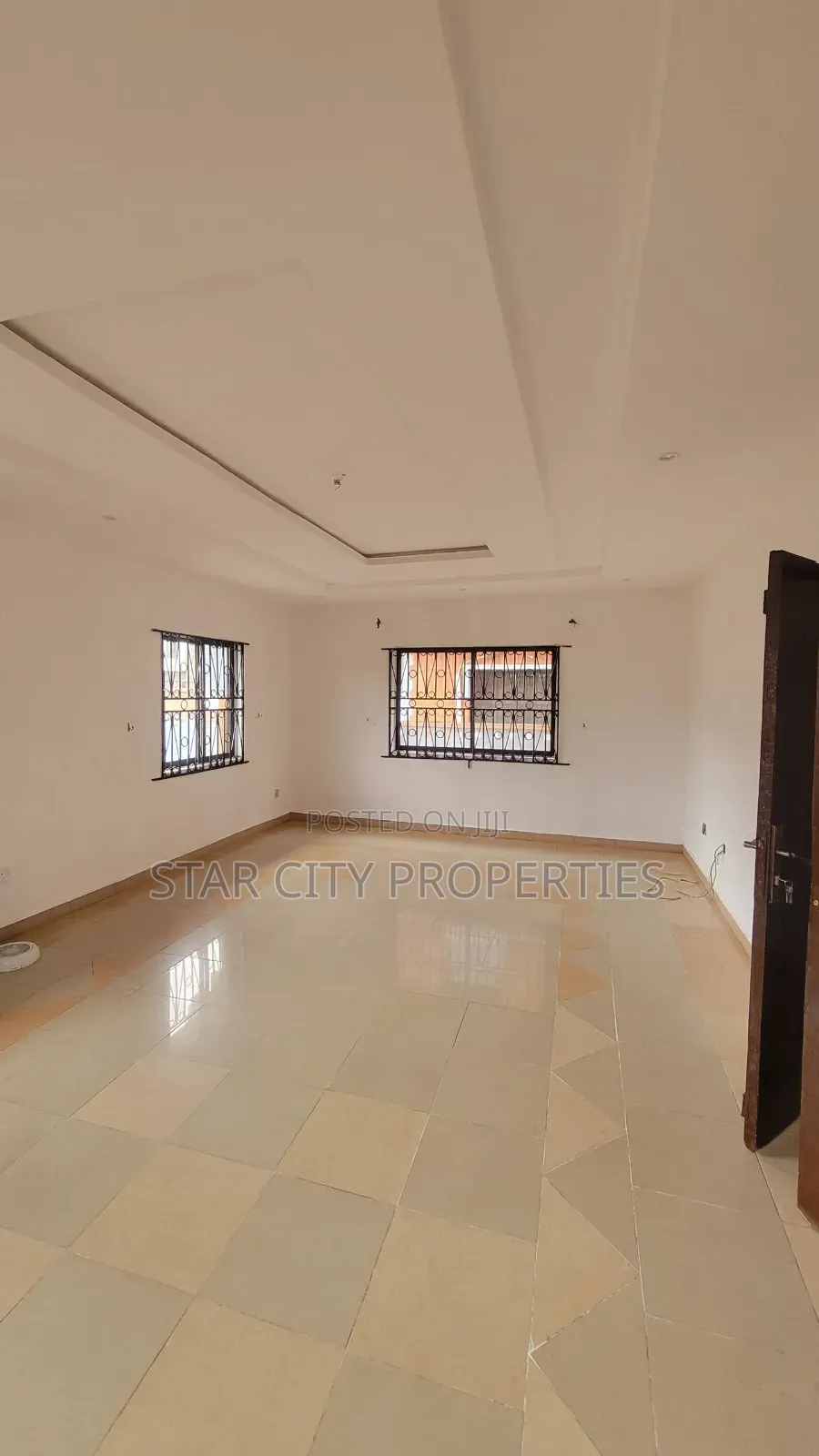 4bdrm Duplex in Omole Phase 2 for rent in Omole Phase 2
