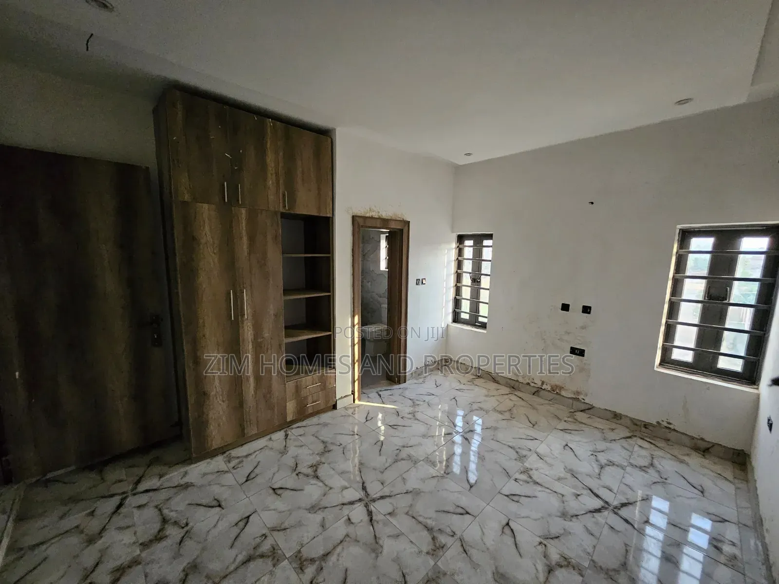 4bdrm Duplex in Zim Homes And, Wumba for rent in Wumba