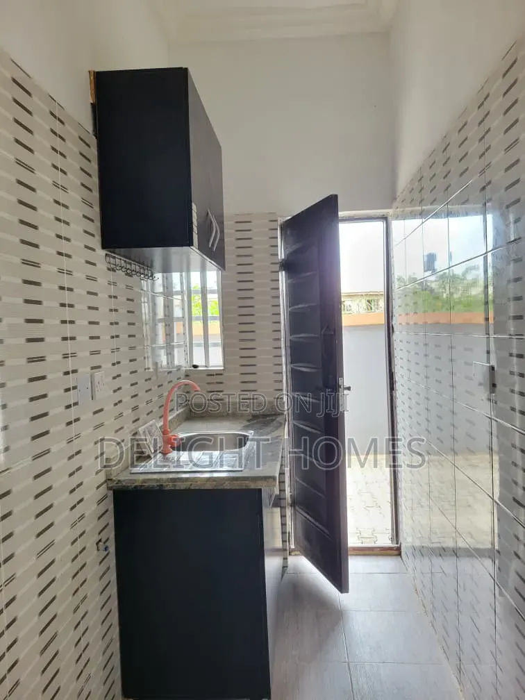 1bdrm Room & Parlour in Greenville, Ado / Ajah for rent in Ado / Ajah