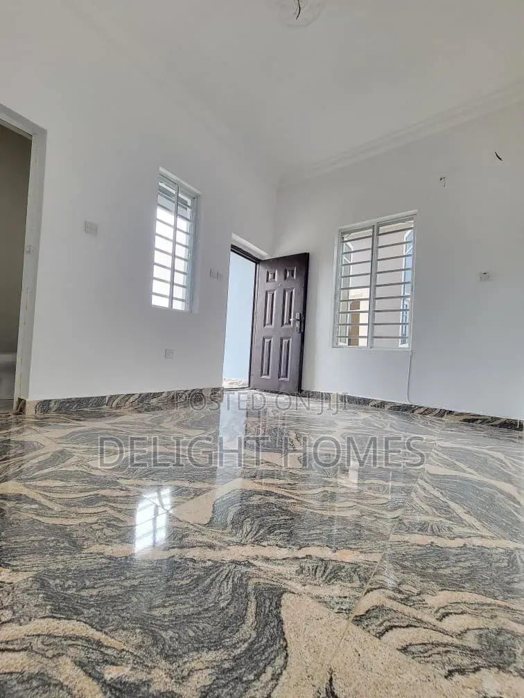 1bdrm Room & Parlour in Greenville, Ado / Ajah for rent in Ado / Ajah