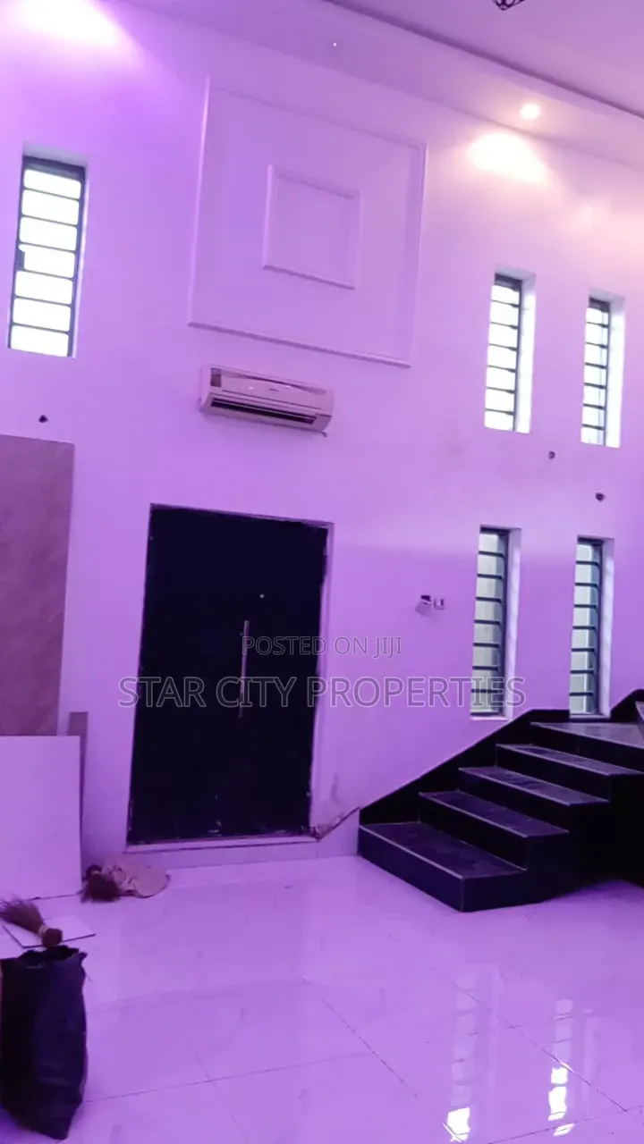 4bdrm Duplex in Omole Phase 2 for rent in Omole Phase 2