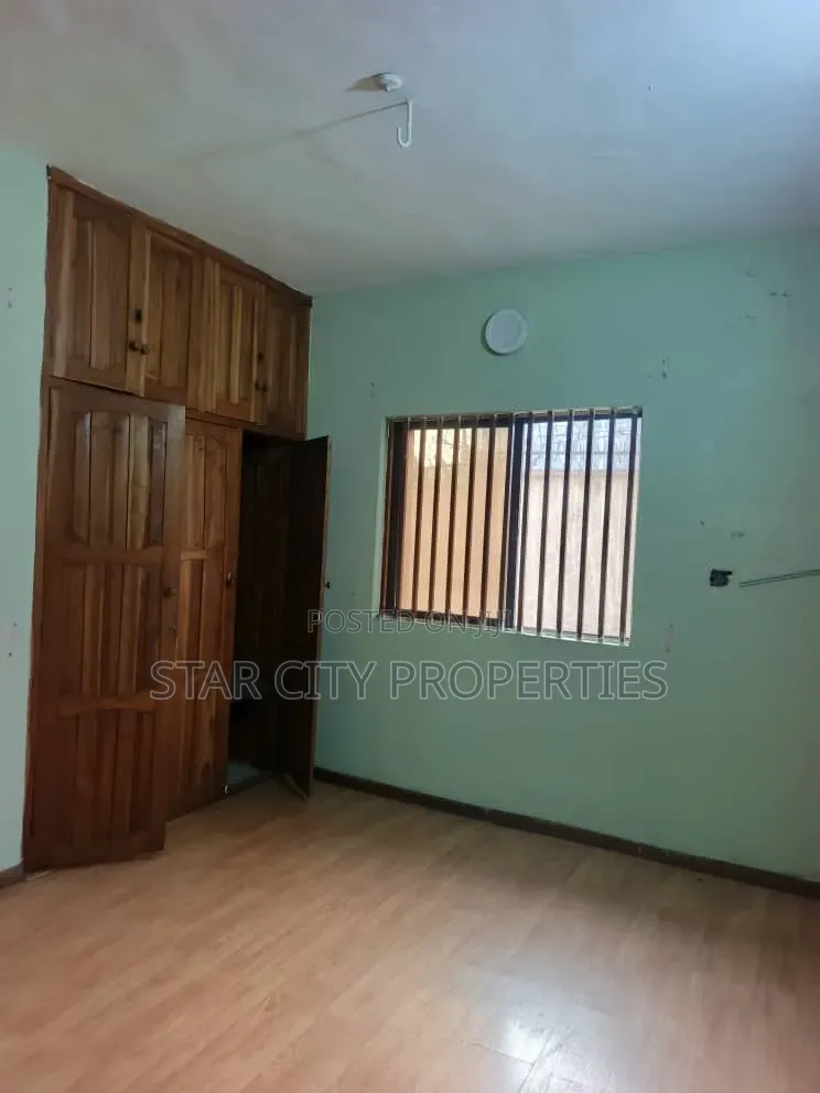 5bdrm Townhouse / Terrace in Maryland Lagos, Shonibare Estate for rent in Shonibare Estate