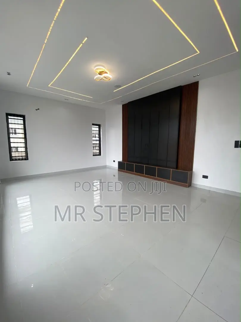 4bdrm Duplex in Sangotedo for sale in Sangotedo