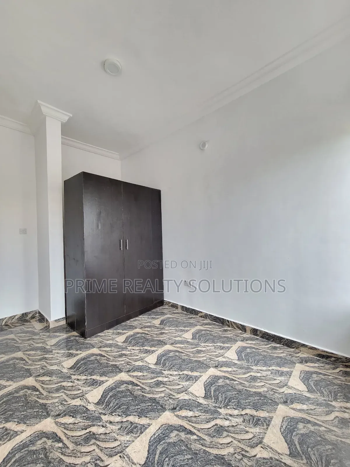 Mini Flat in Green Estate for rent in Green Estate