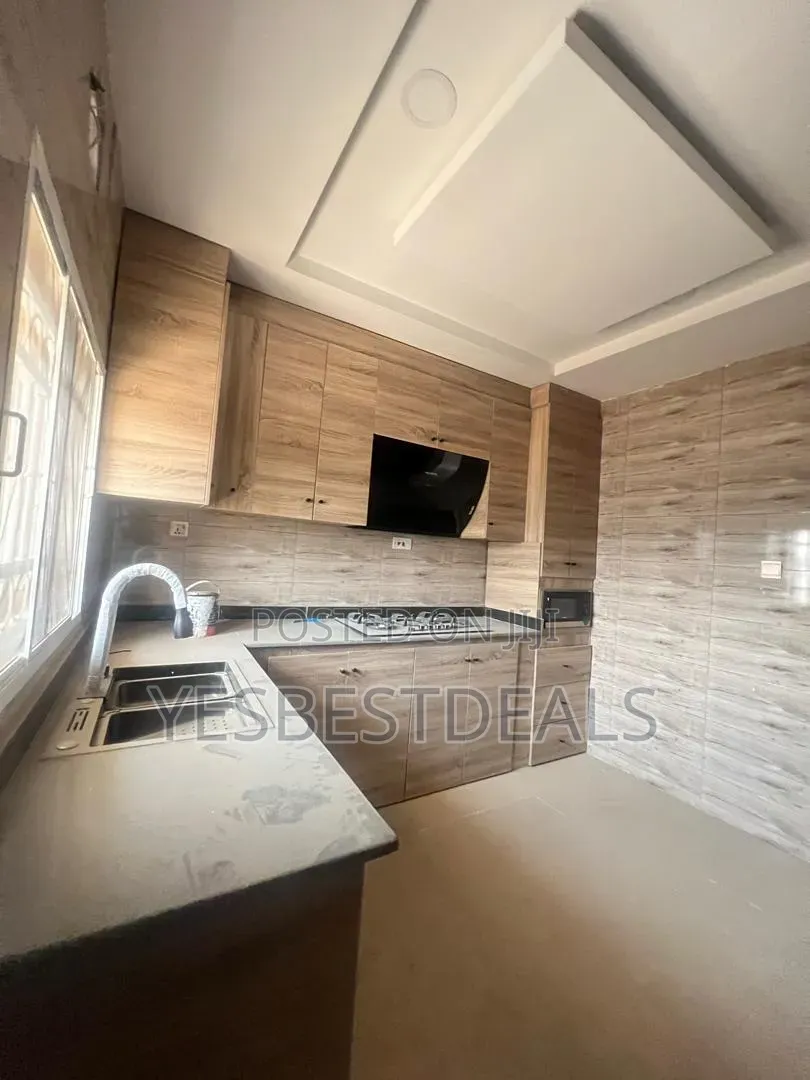 Furnished 5bdrm Townhouse/Terrace in Guzape for sale in Guzape District