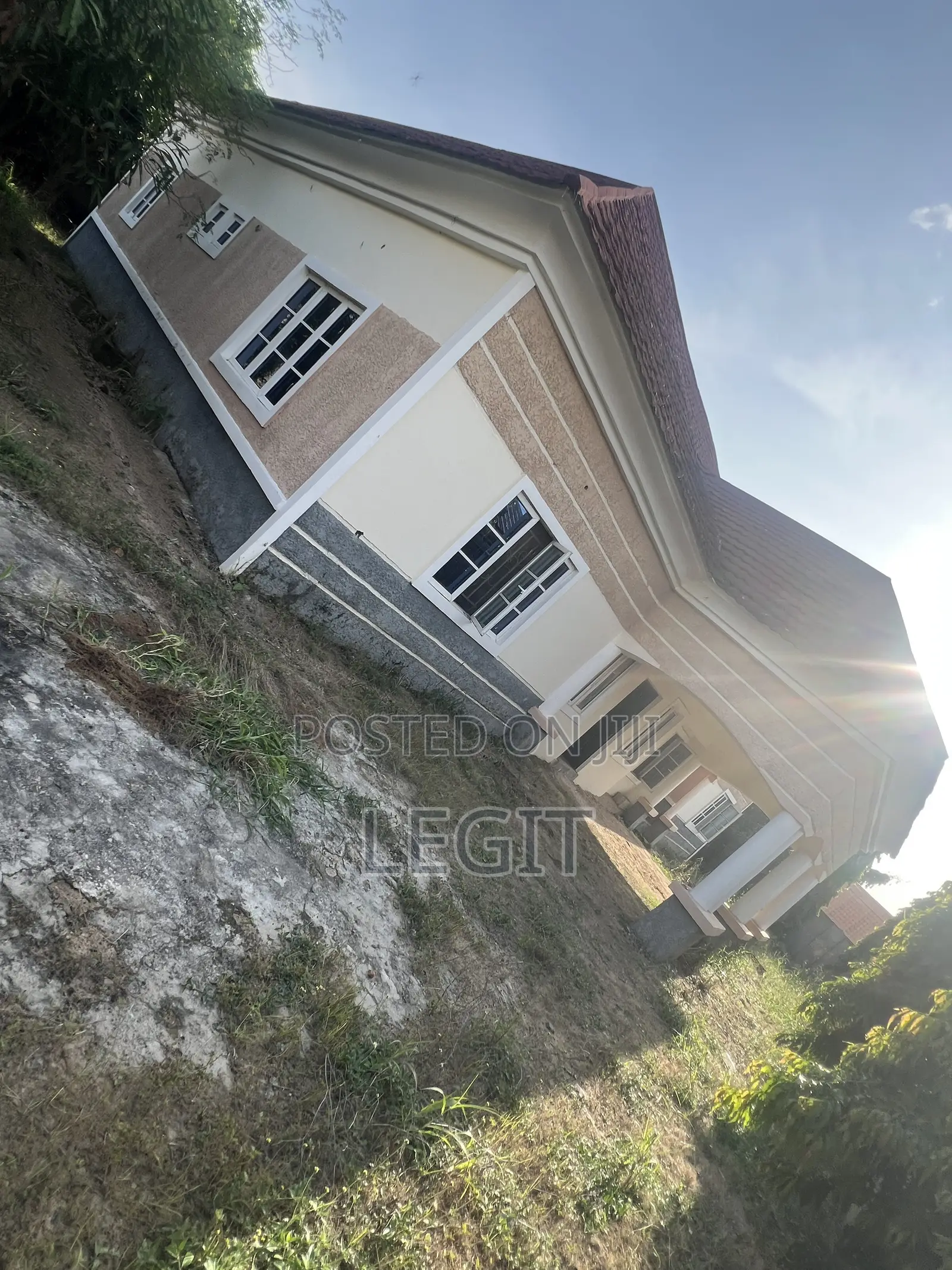 4bdrm Bungalow in Minna for sale in Minna