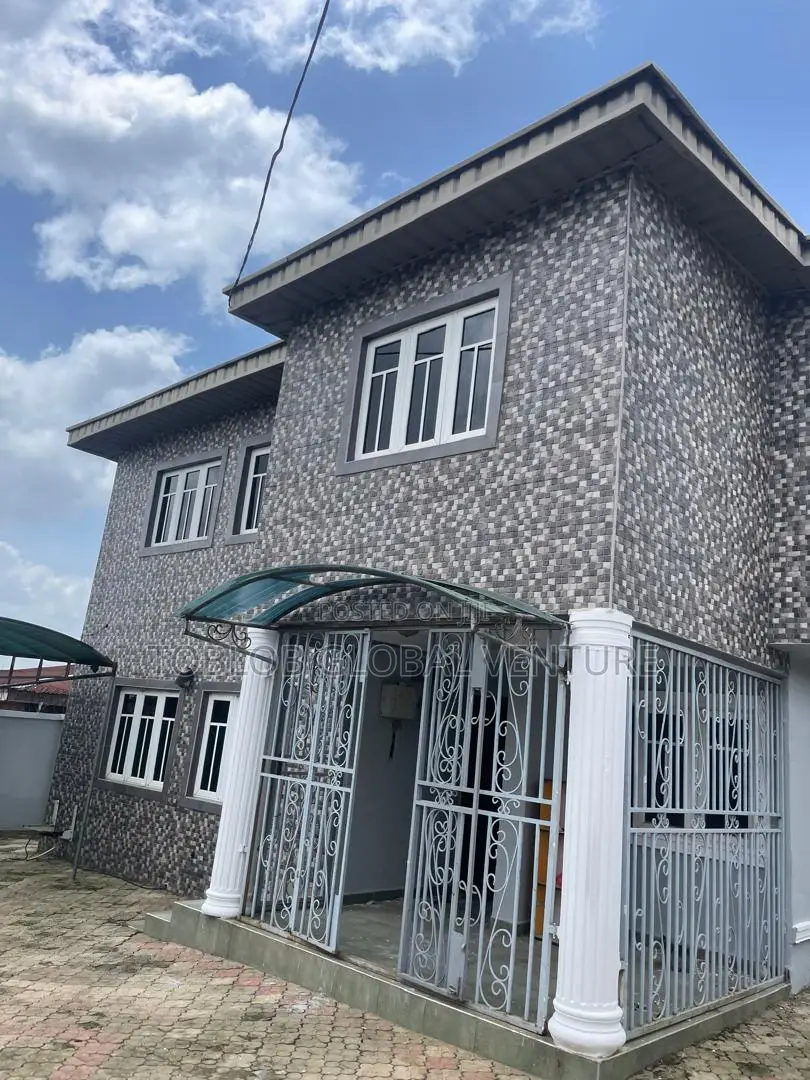 4bdrm Duplex in Akala Express for rent in Akala Express