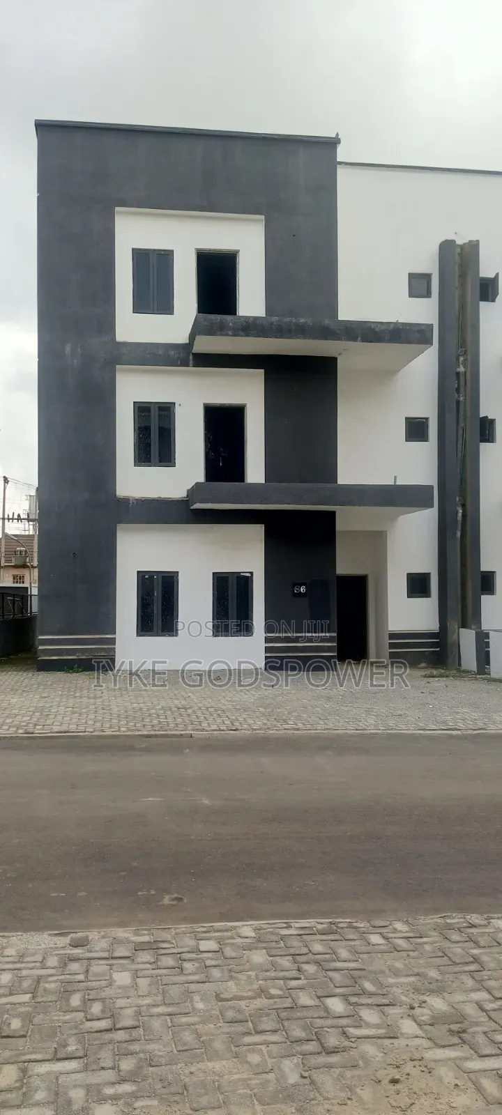 4bdrm Townhouse/Terrace in By Cedacrest, Zone B for sale in Zone B