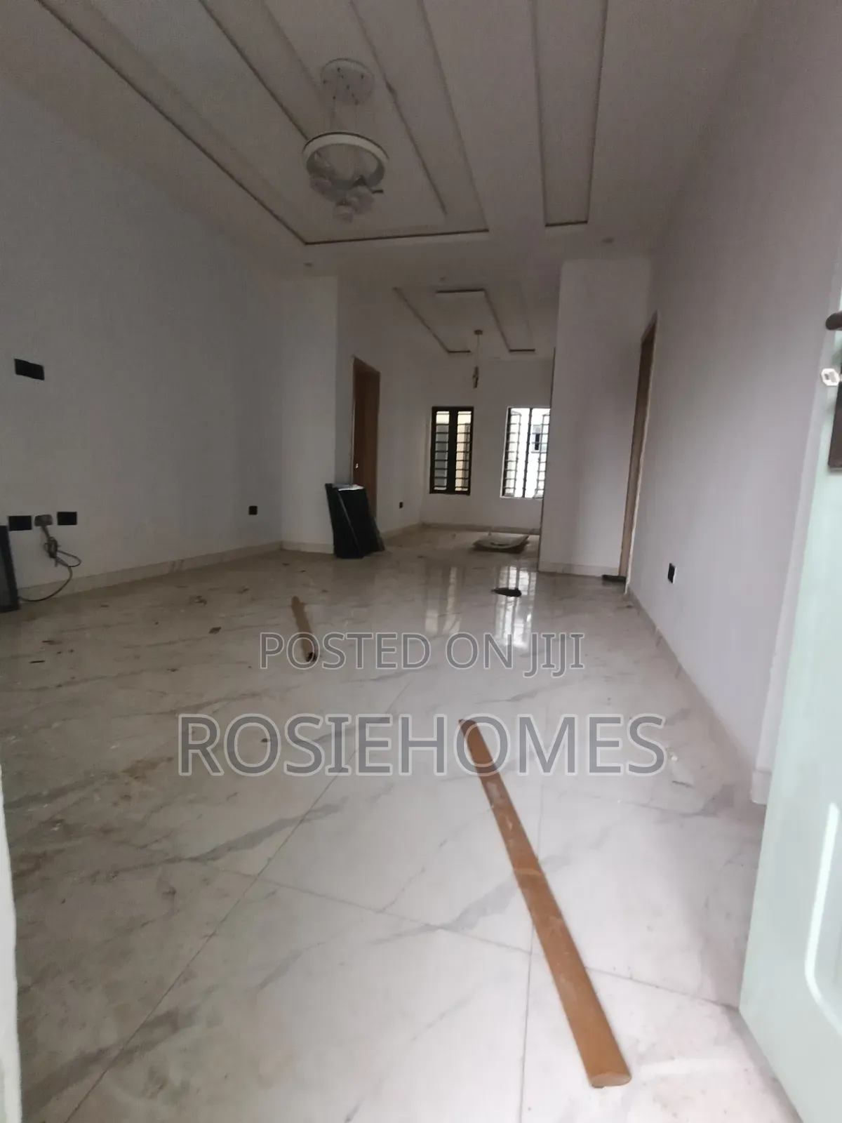 2bdrm Block of Flats in Mobile Road, Ado / Ajah for rent in Ado / Ajah