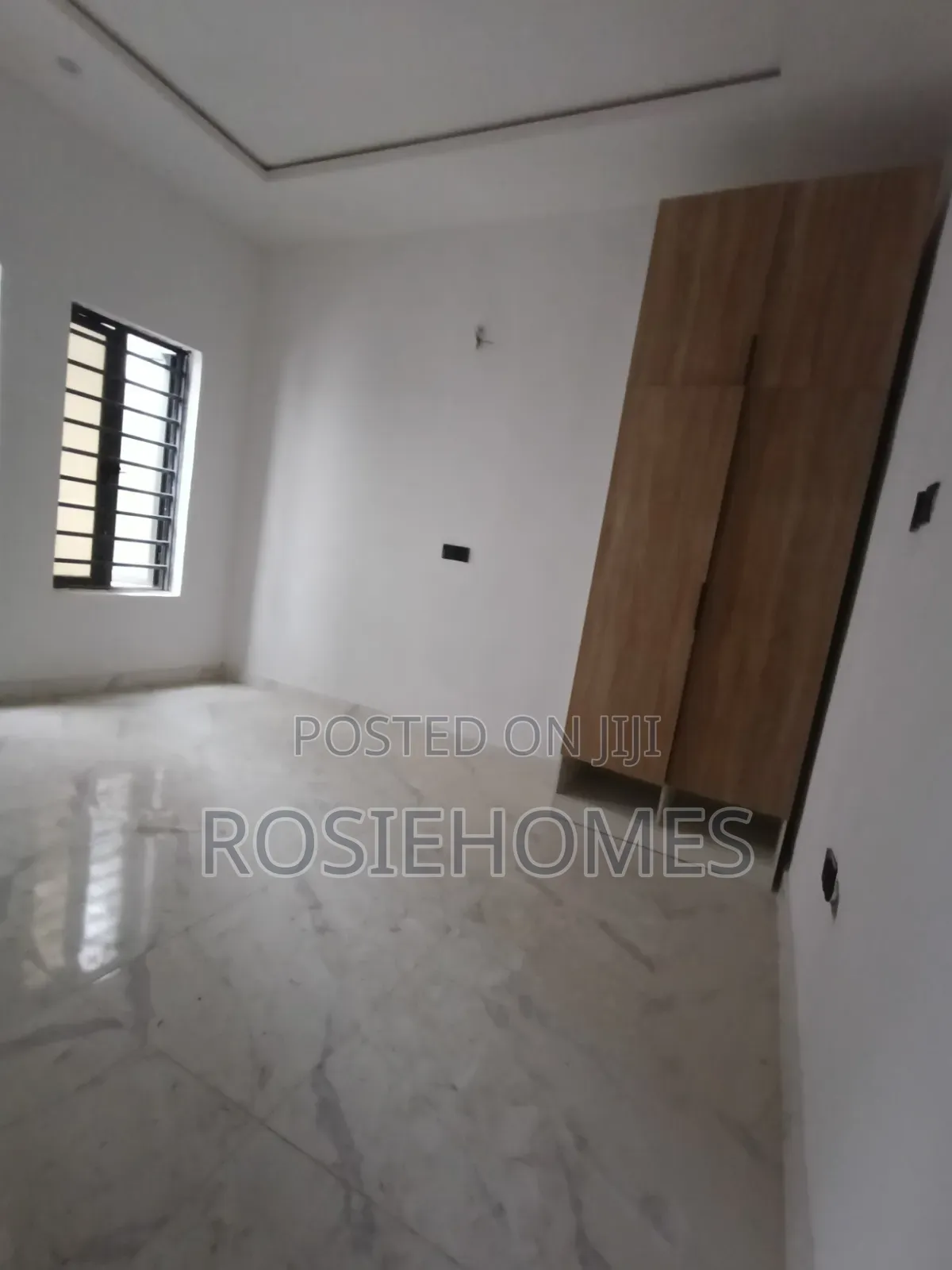 2bdrm Block of Flats in Mobile Road, Ado / Ajah for rent in Ado / Ajah
