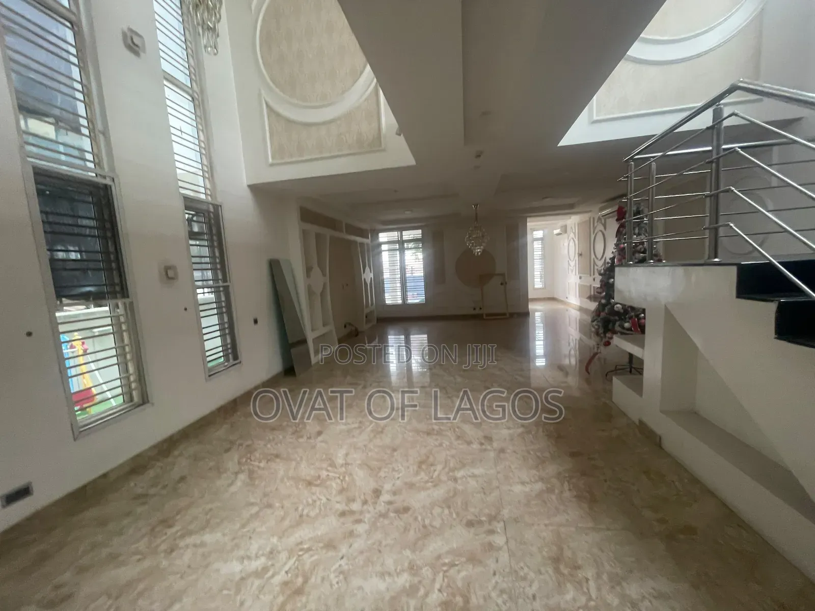 5bdrm House in Banana Island for rent in Banana Island