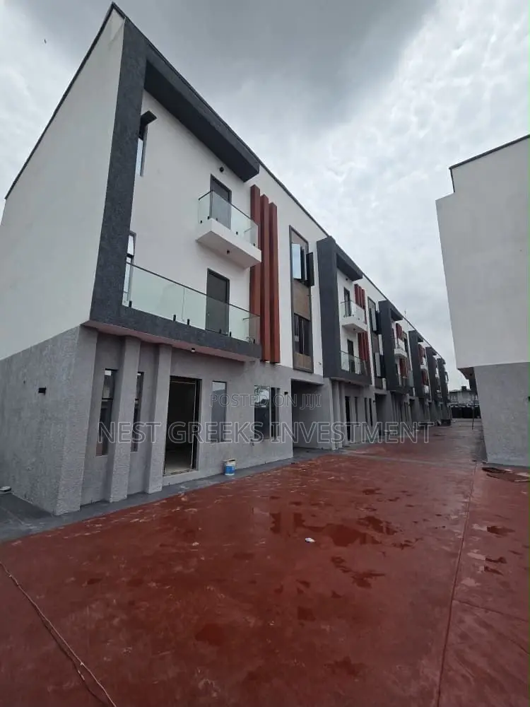 4bdrm Duplex in Opebi for sale in Opebi