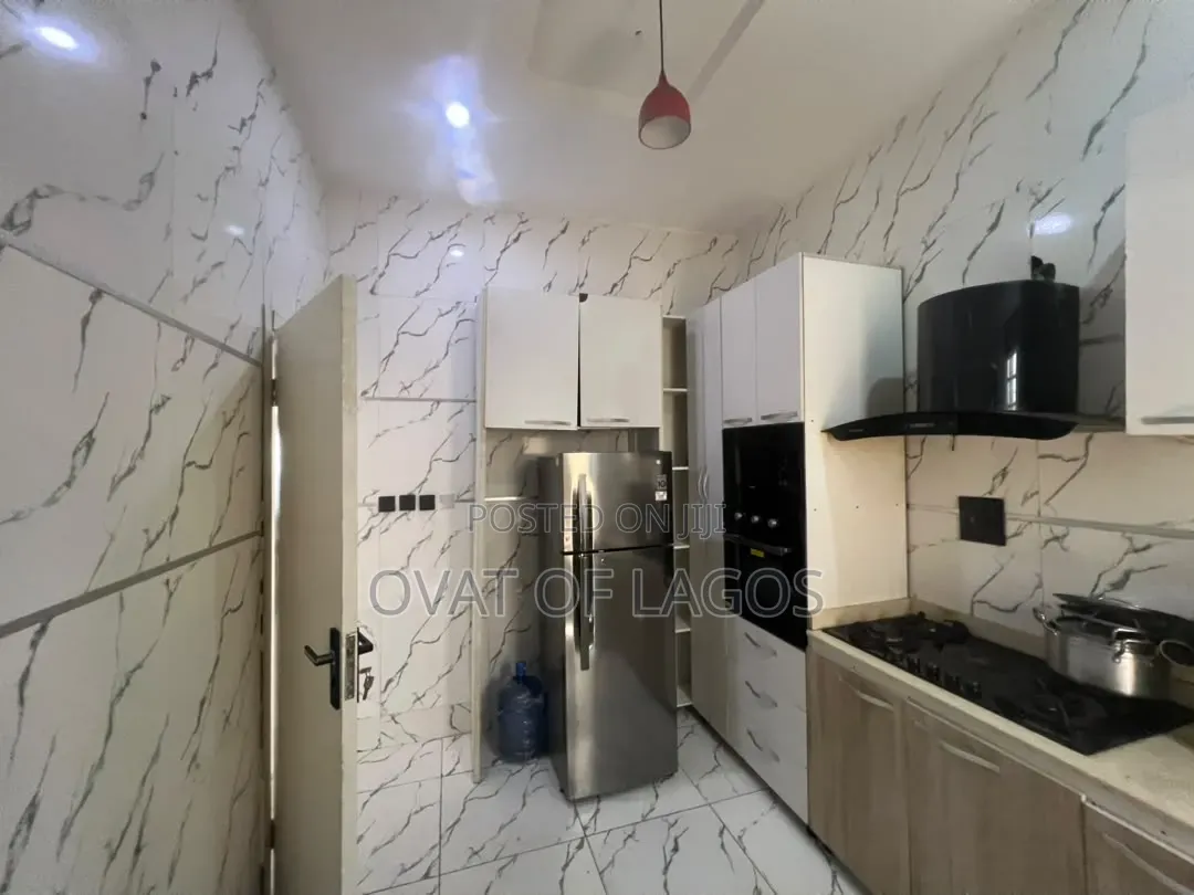 Furnished 2bdrm Duplex in Ikota for rent in Ikota