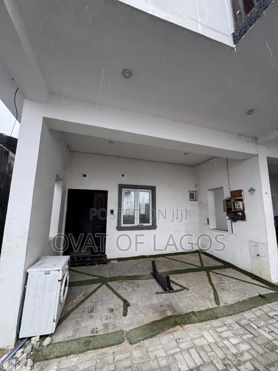 4bdrm Duplex in Ikota for rent in Ikota