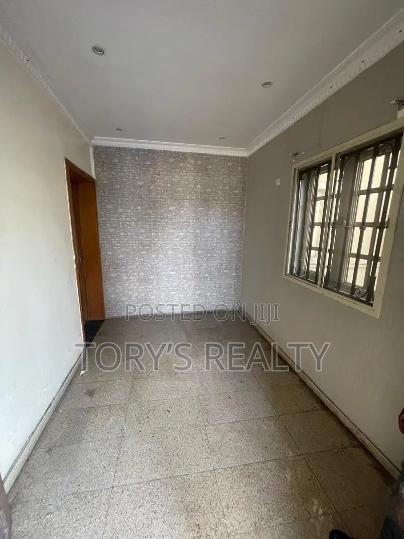 4bdrm Duplex in Lekki Phase 1 for rent in Lekki Phase 1