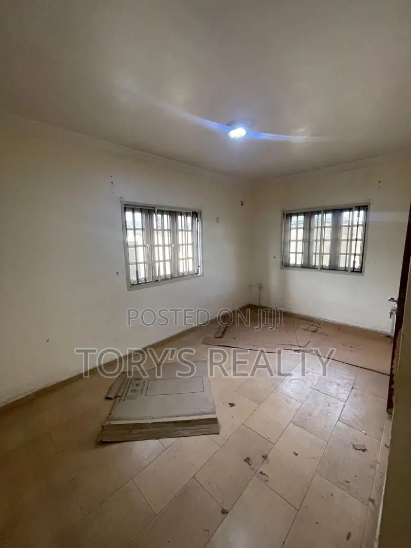 4bdrm Duplex in Lekki Phase 1 for rent in Lekki Phase 1