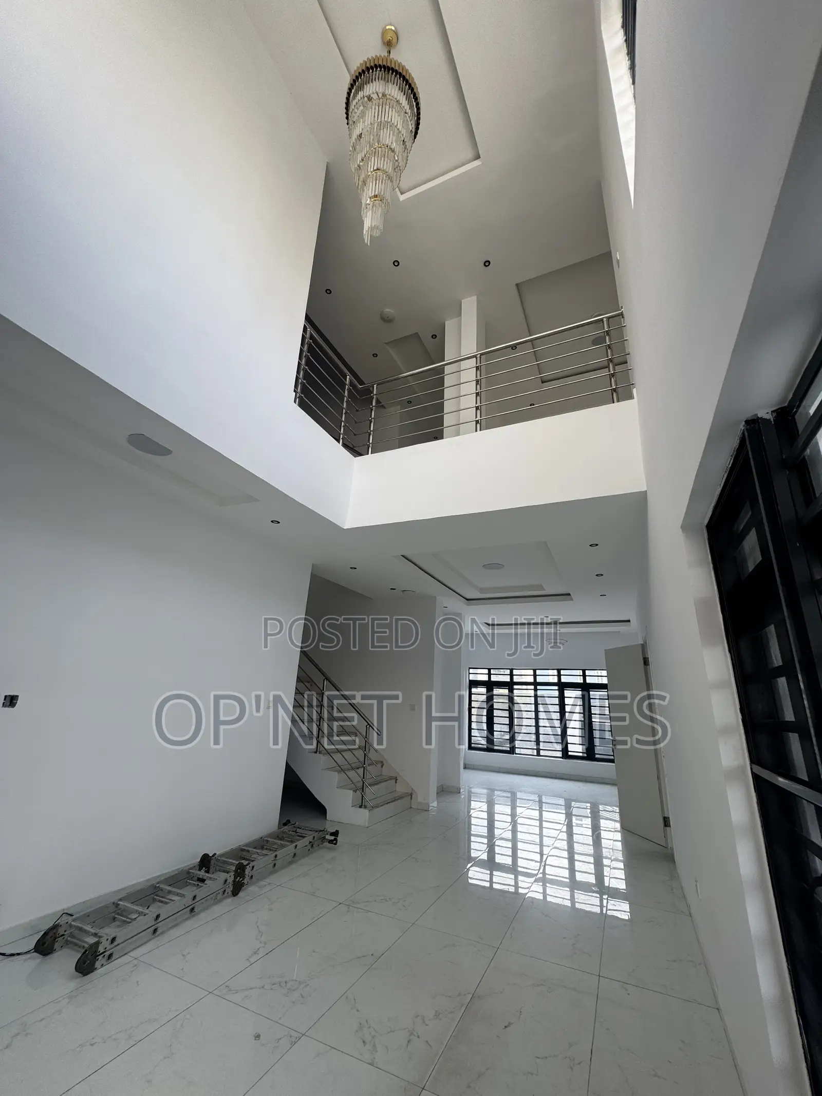 4bdrm Duplex in U3 Estate, Lekki Phase 1 for rent in Lekki Phase 1