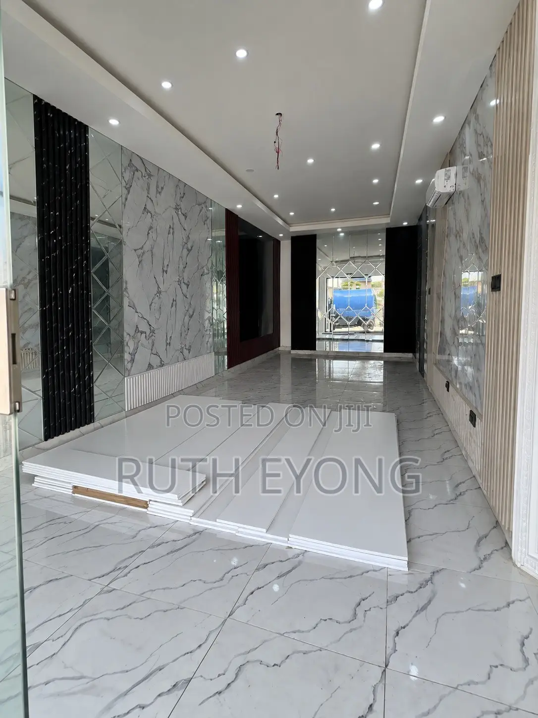 Luxury Shop in Lekki Phase 1