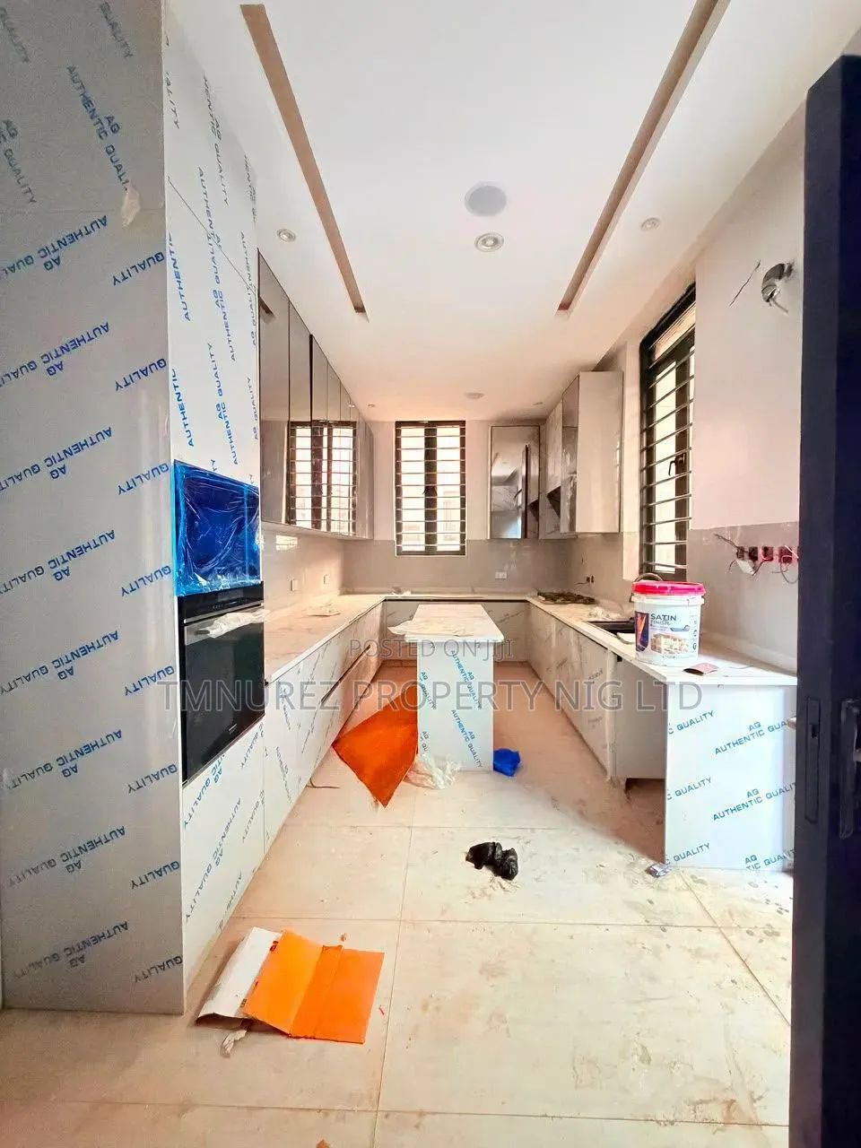 4bdrm Duplex in Omole Phase 1 for sale in Omole Phase 1