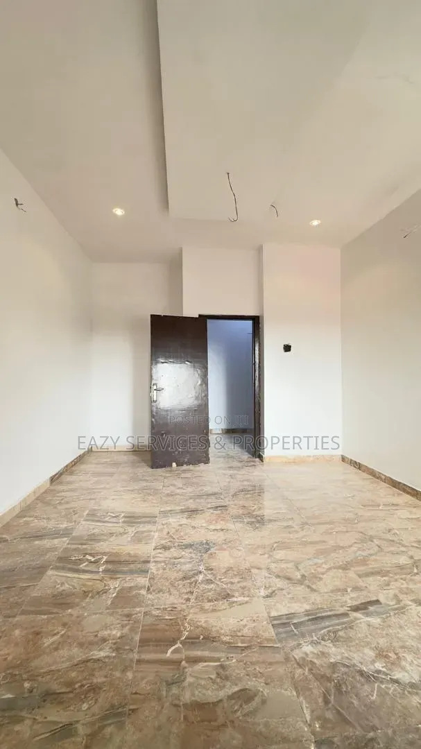 Mini Flat in Gated And Secured, Osapa london for rent in Osapa london