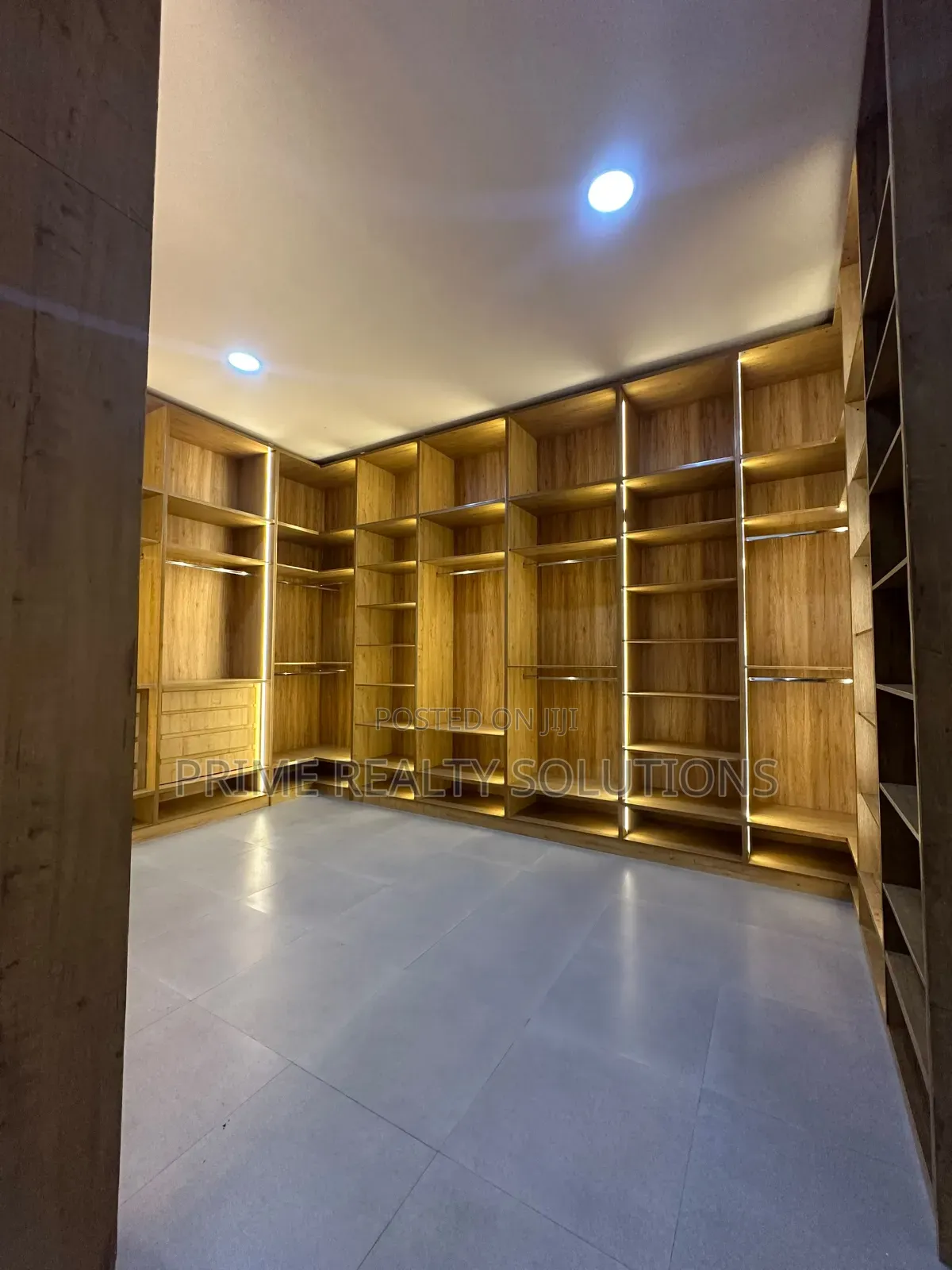 5bdrm Duplex in Location: Ikoyi for sale in Ikoyi S.W
