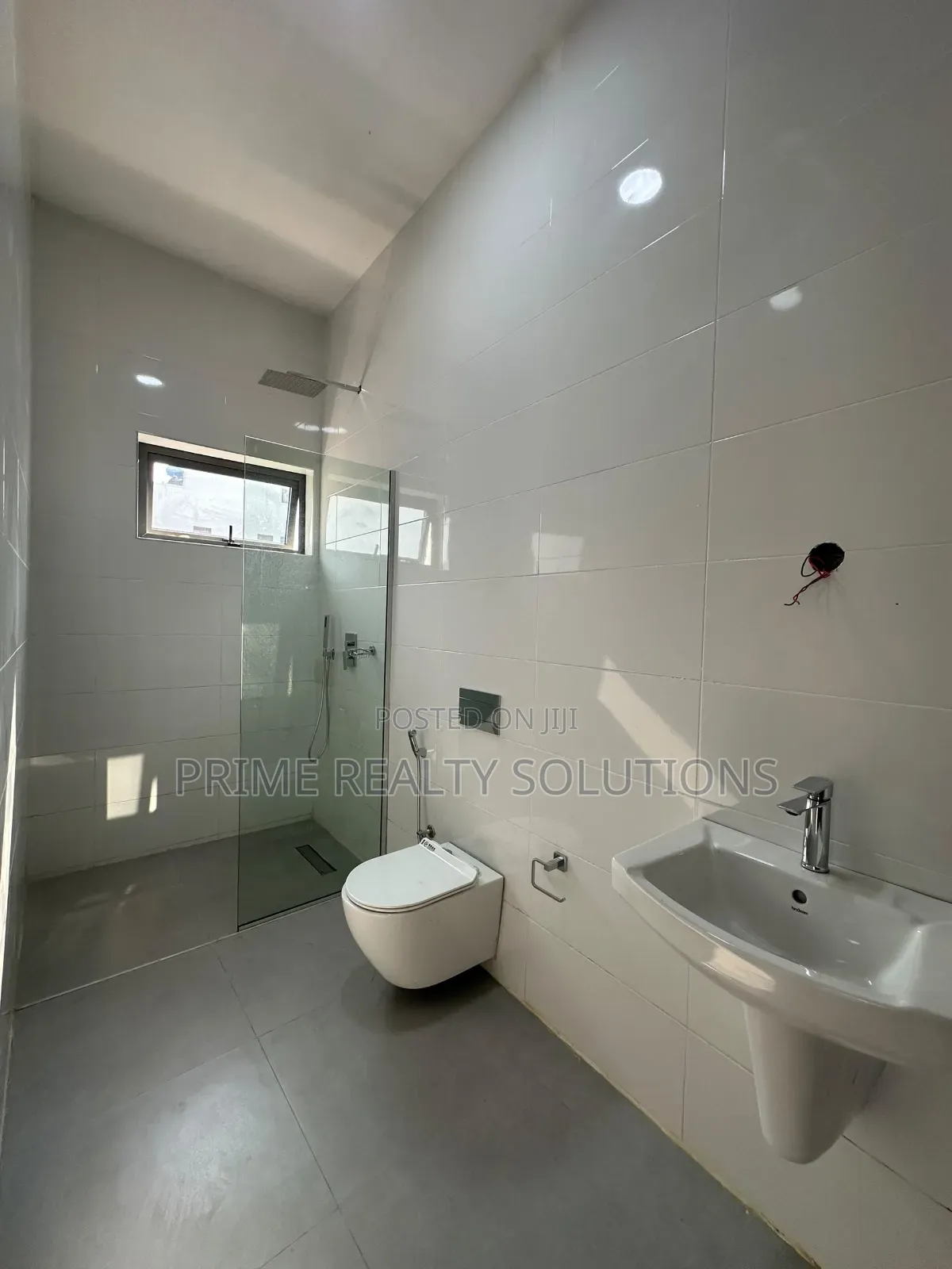 5bdrm Duplex in Location: Ikoyi for sale in Ikoyi S.W