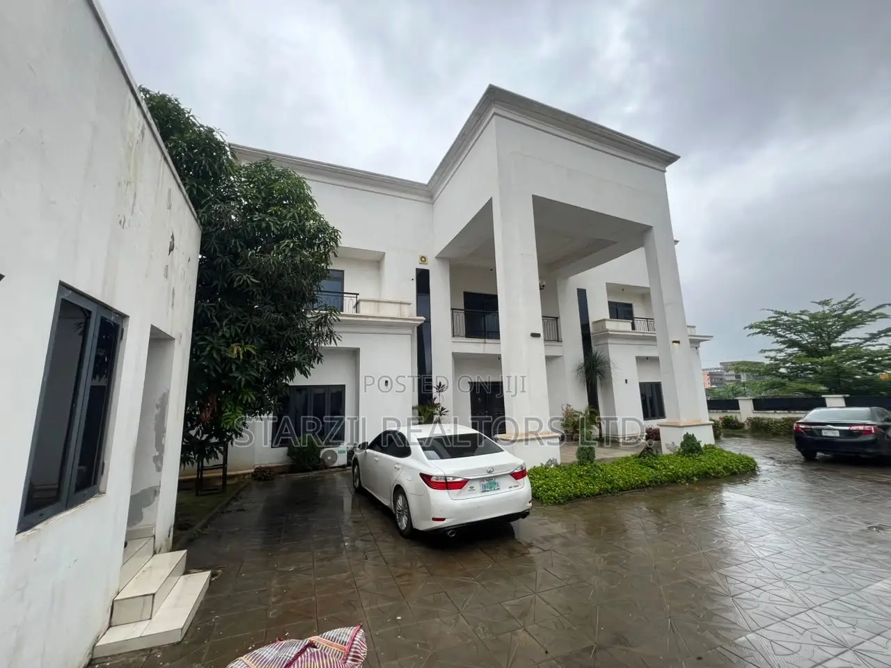 5bdrm Duplex in Jahi for sale in Jahi