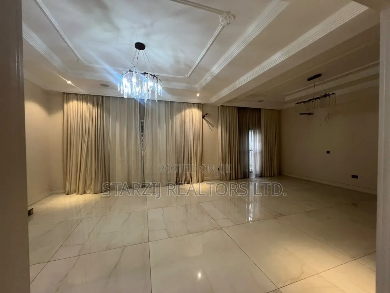 5bdrm Duplex in Jahi for sale in Jahi