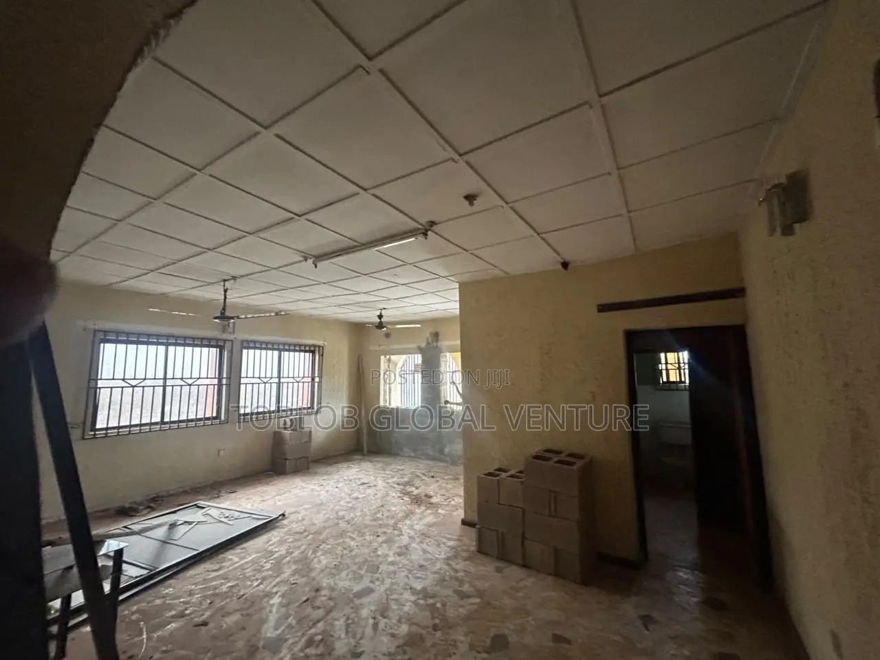 4bdrm Bungalow in Akala Express for sale in Akala Express