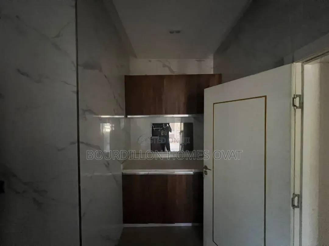 3bdrm Duplex in Banana Island Lagos for rent in Banana Island