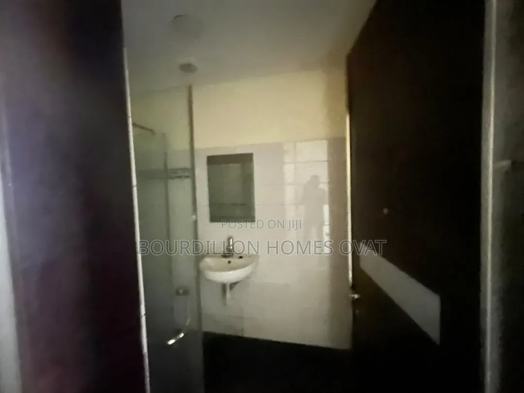 1bdrm Apartment in Banana Island Lagos for rent in Banana Island
