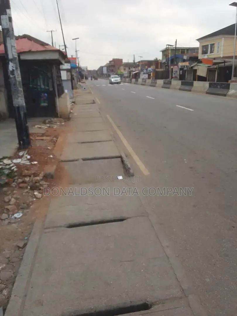 1 Acre (6plots) of Land in Fagba