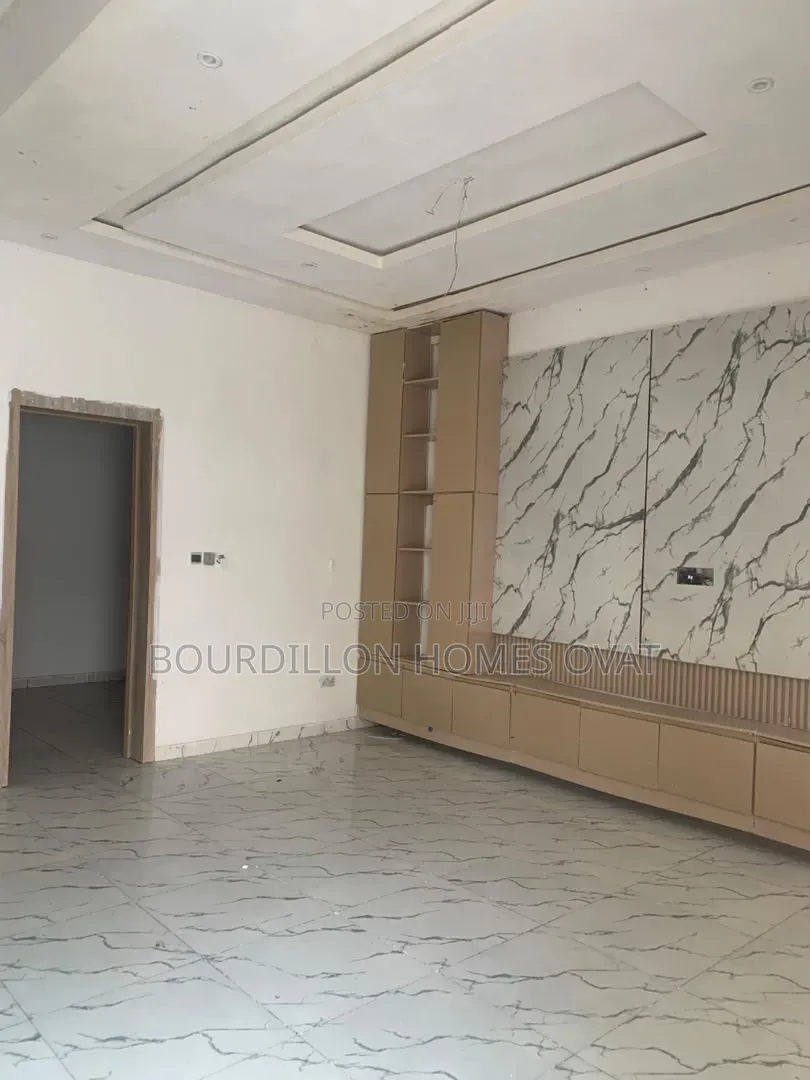 4bdrm Duplex in Ikota Gra Lekki for rent in Ikota