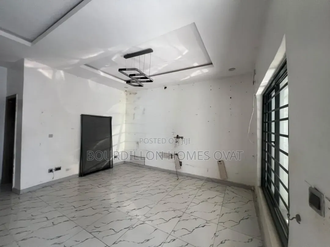 3bdrm Duplex in Ikota Gra Lekki for rent in Ikota