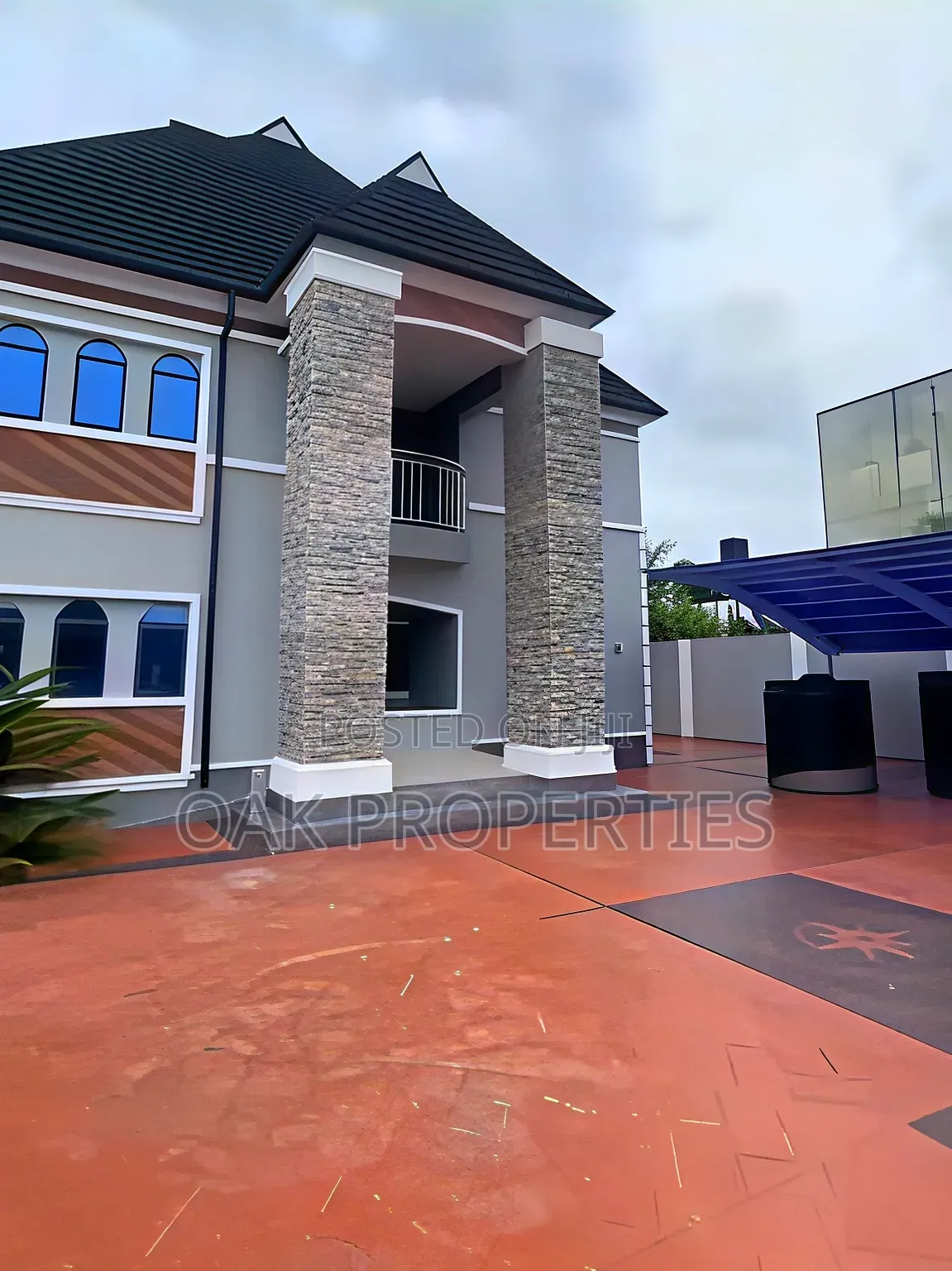 5bdrm Duplex in Shell Cooperative for sale in Eneka