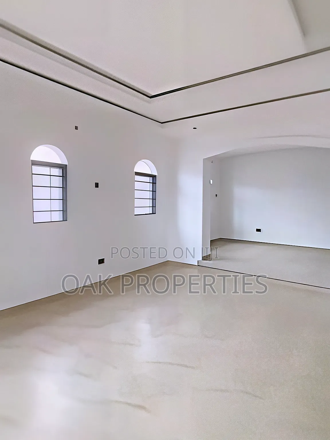 5bdrm Duplex in Shell Cooperative for sale in Eneka