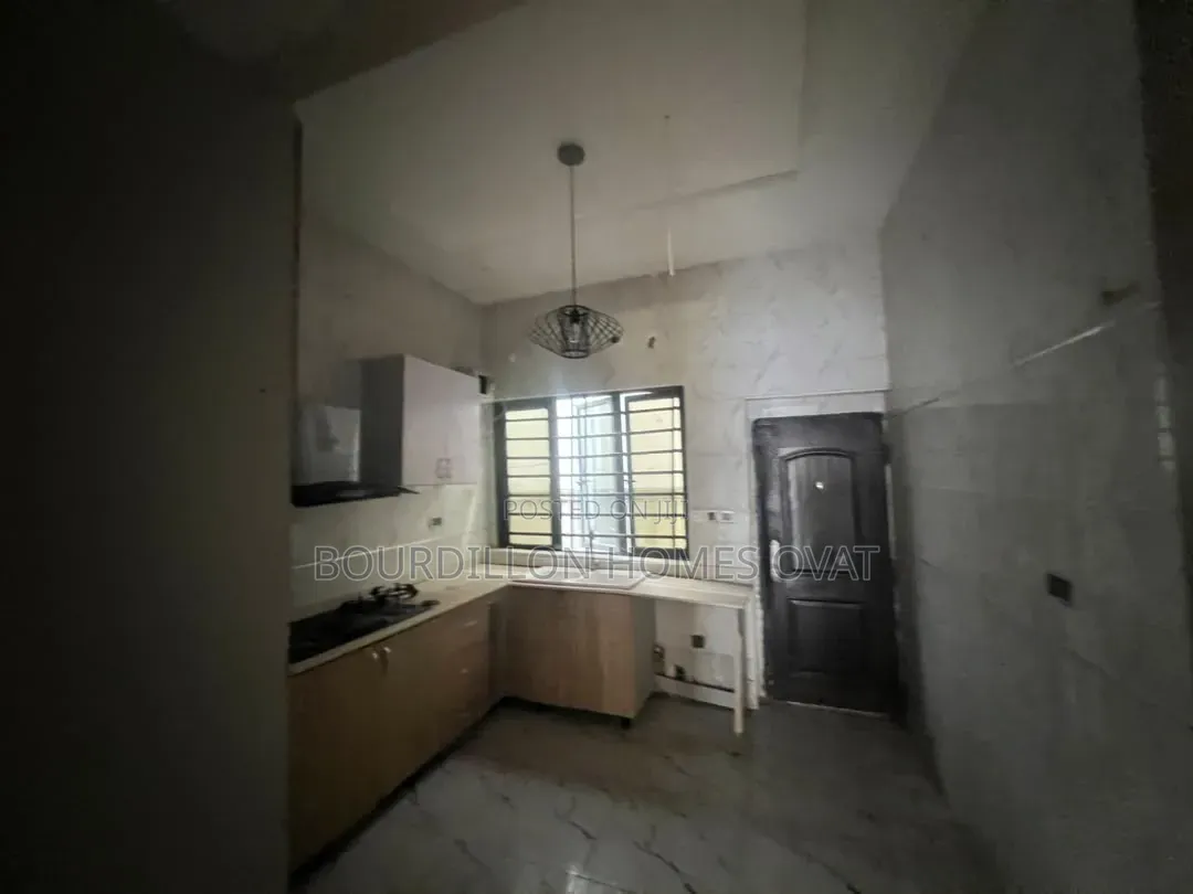 4bdrm Duplex in Ikota Gra Lekki for rent in Ikota