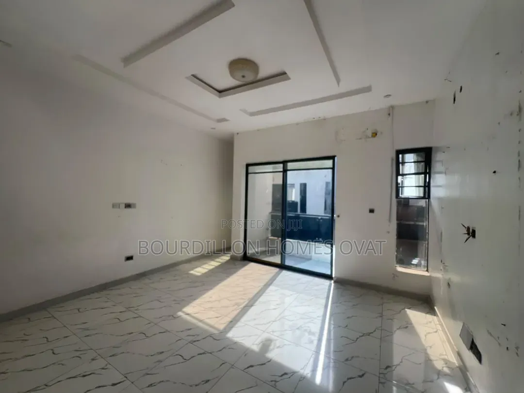 4bdrm Duplex in Ikota Gra Lekki for rent in Ikota