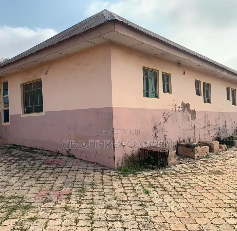 1bdrm Bungalow in Harmony Cottage, Ibadan Polytechnic/University in Ibadan Polytechnic/University
