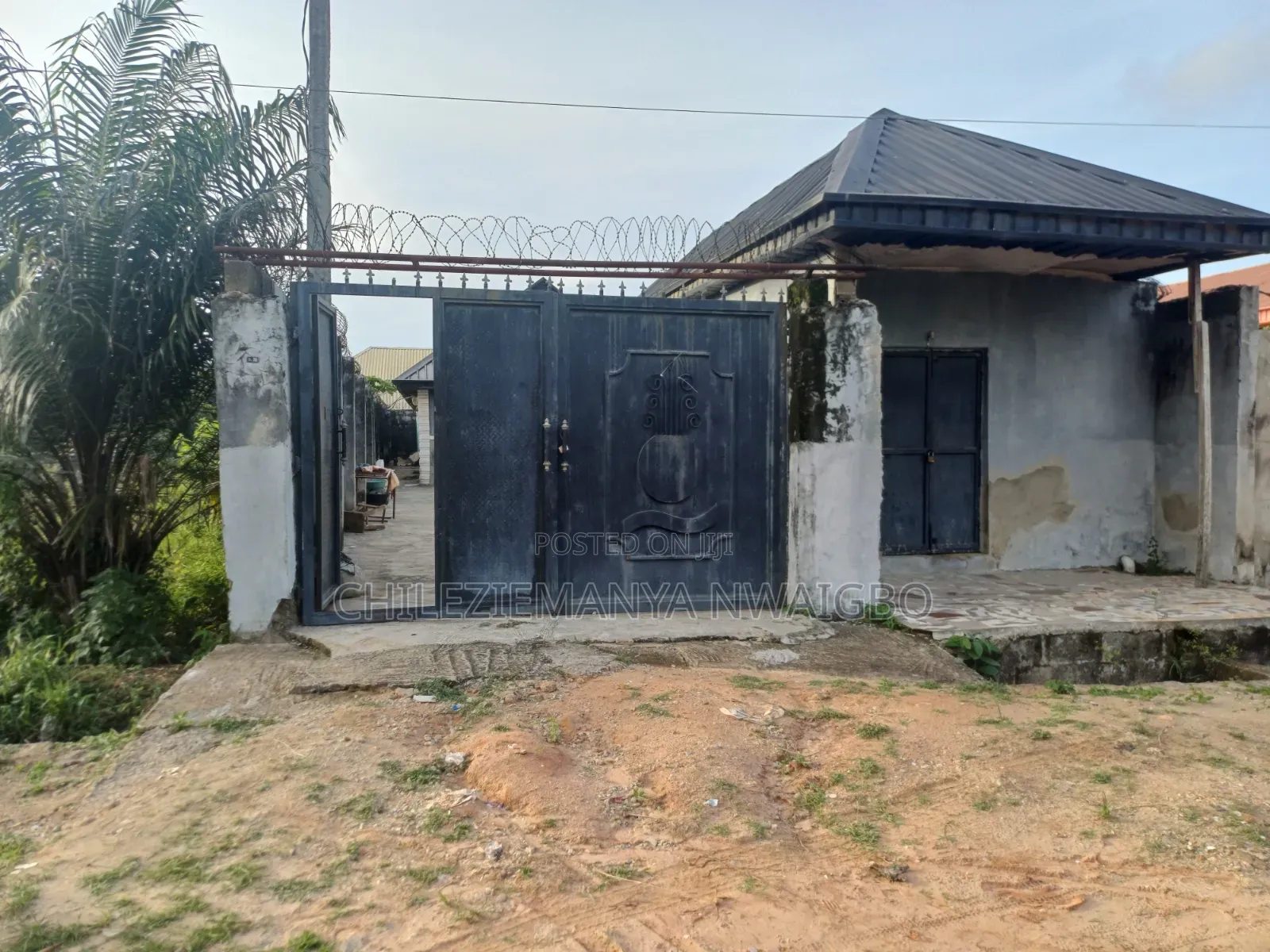 4bdrm Bungalow in Igbogbo for sale in Igbogbo