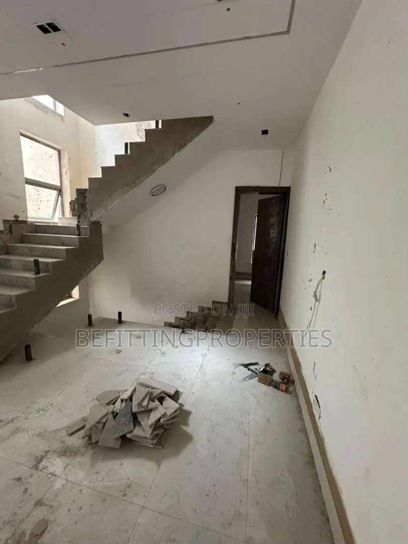 4bdrm Duplex in Ogudu GRA for sale in Ogudu GRA
