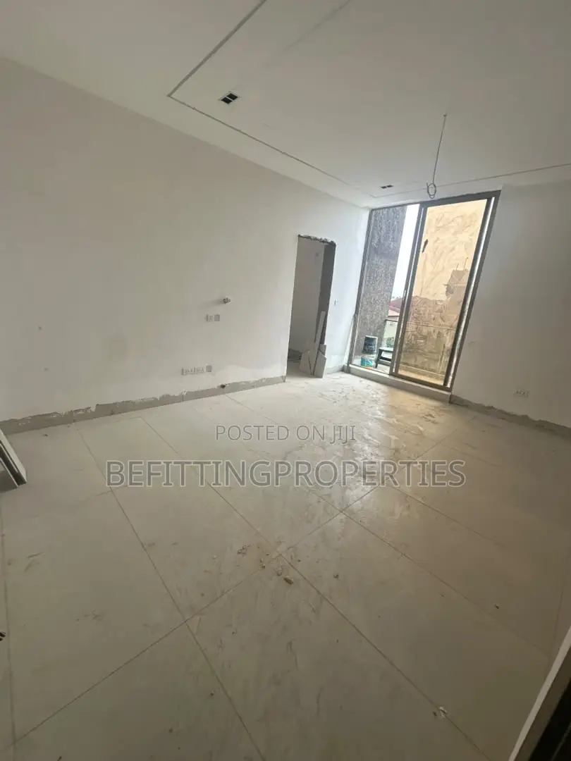 4bdrm Duplex in Ogudu GRA for sale in Ogudu GRA