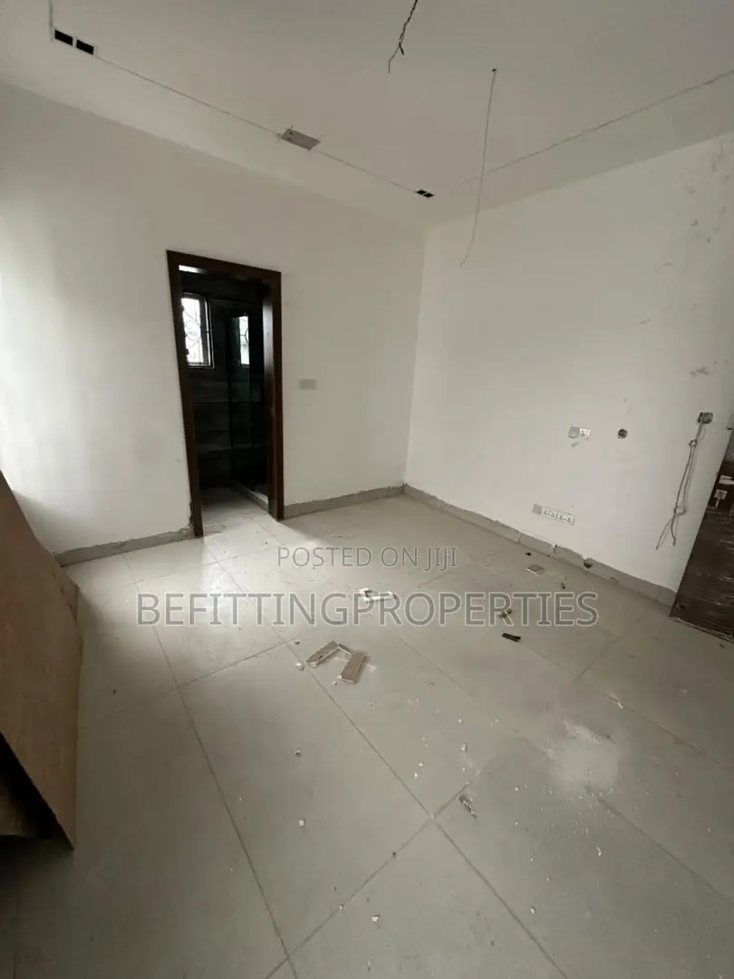 4bdrm Duplex in Ogudu GRA for sale in Ogudu GRA