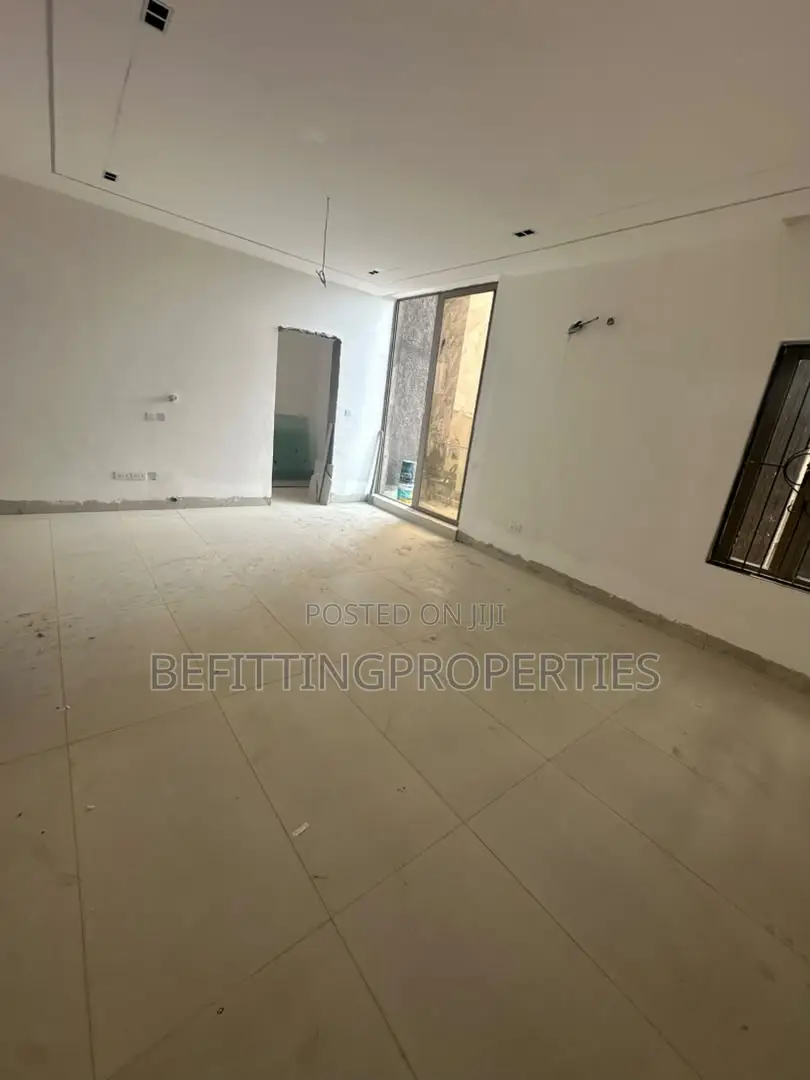 4bdrm Duplex in Ogudu GRA for sale in Ogudu GRA