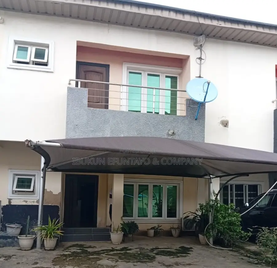 3bdrm Townhouse/Terrace in Horizon 2, Ikate for sale in Ikate