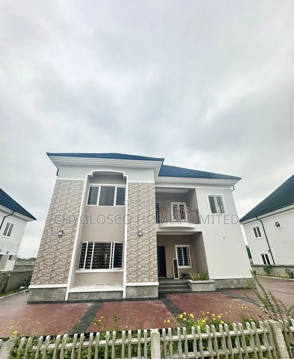4bdrm Duplex in Reef Court Estate, New Layout for sale in New Layout