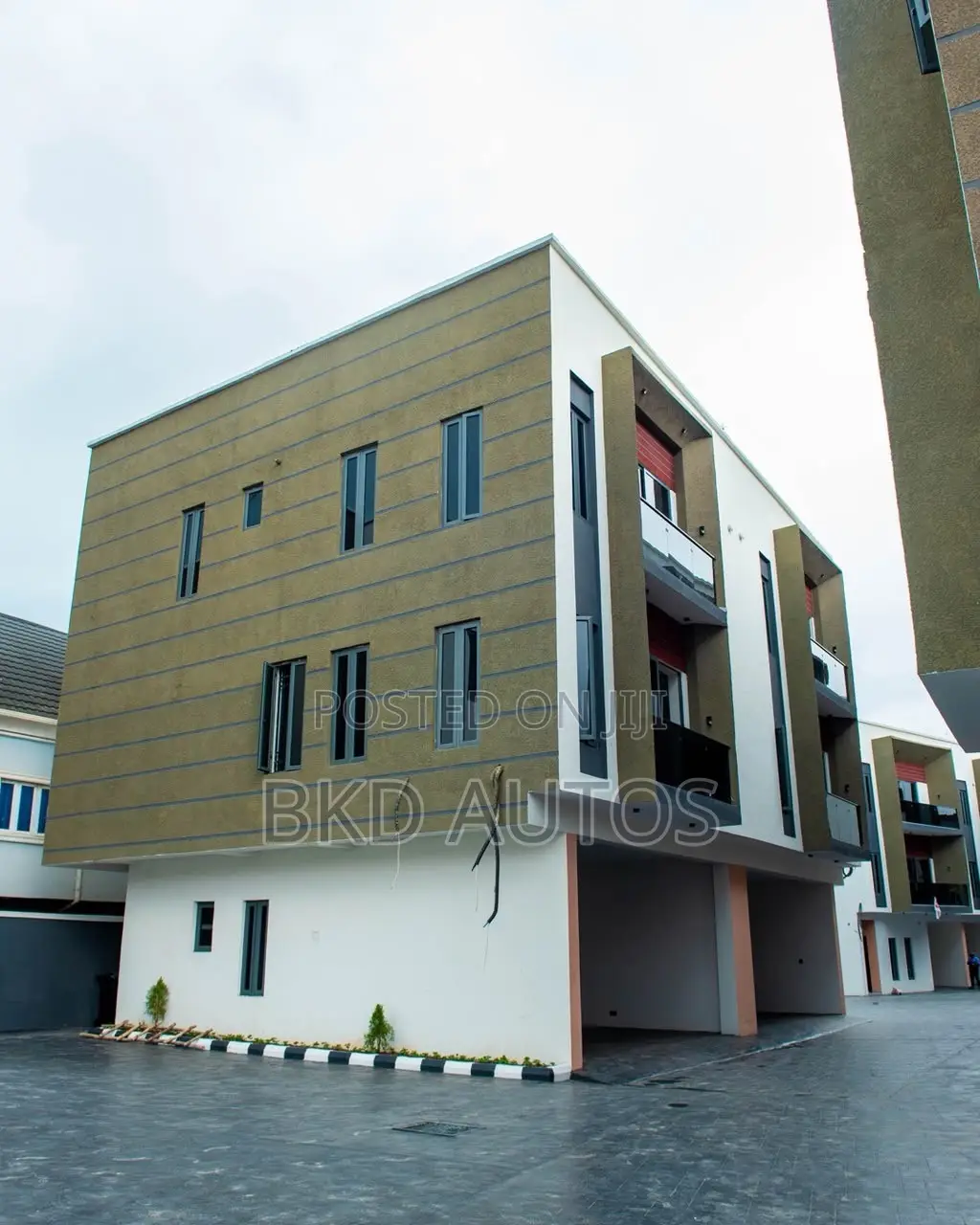 2bdrm Apartment in Isheri North for sale in Isheri North